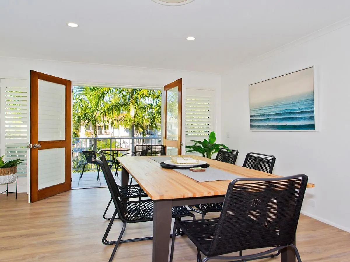 33 8 James Street Noosaville Apartamento